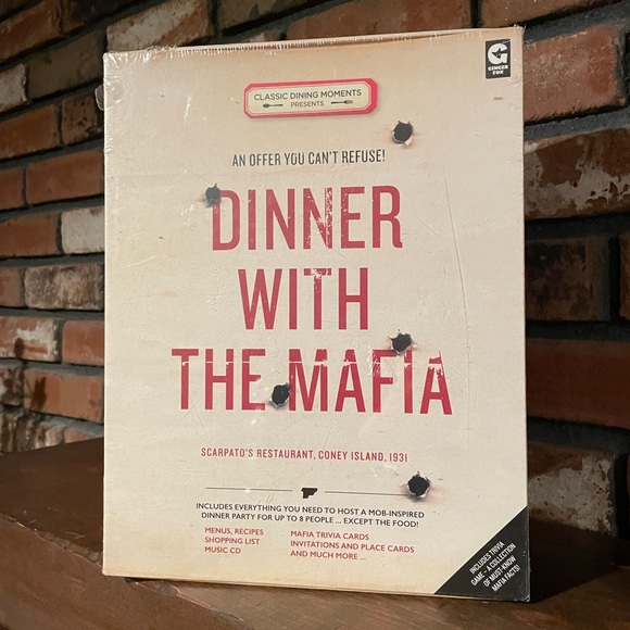 Dinner Party Game with the Mafia! Brand new factory sealed -fun to host / gift! - Picture 1 of 4